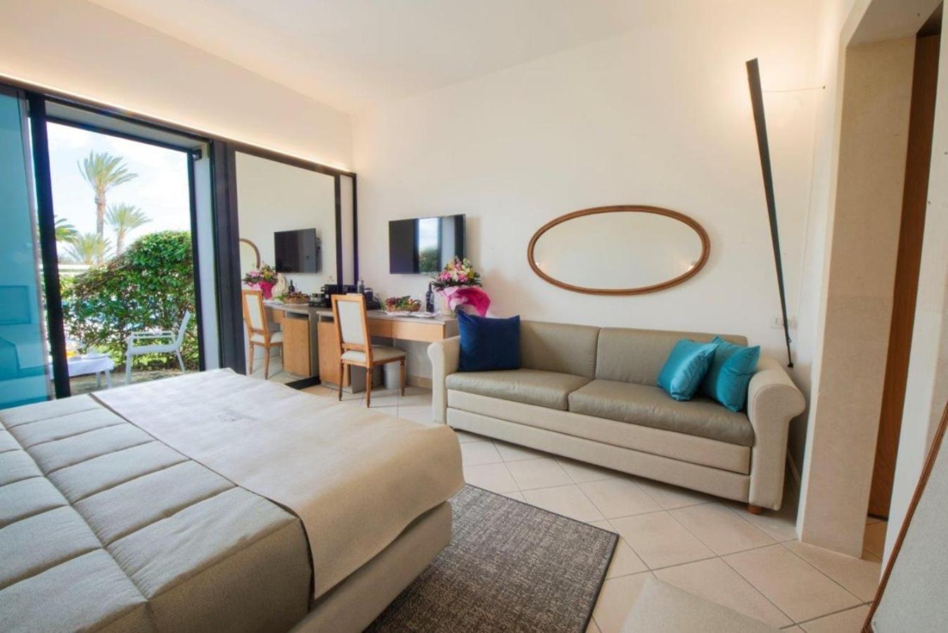 Hotel Grand Masseria Santa Lucia